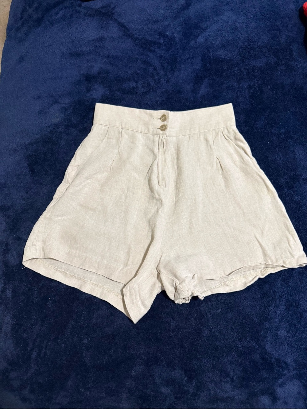 Women’s High-Waist Cream Linen-Blend Shorts with Button Front